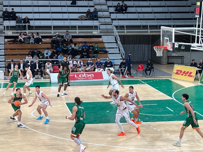 Rafa Sanz contento con el partido del Peñas a pesar de la derrota ante Obradoiro