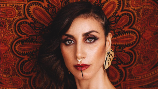 Entrevista a Najla Shami, cantante gallega - palestina