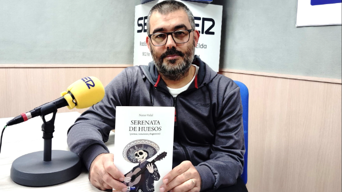 Dale al play y déjate llevar por la poesía de Natxo Vidal.