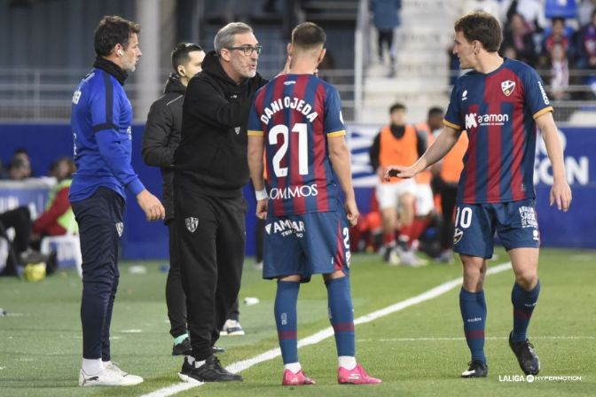 Bolo analiza la victoria del Huesca ante el Sporting