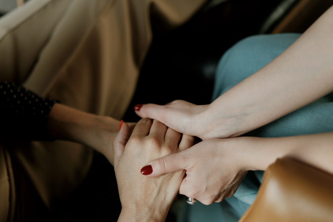 Dones que se salven mútuament: "Em va fer veure que servia" Dones que se salven mútuament: "Em va fer veure que servia"