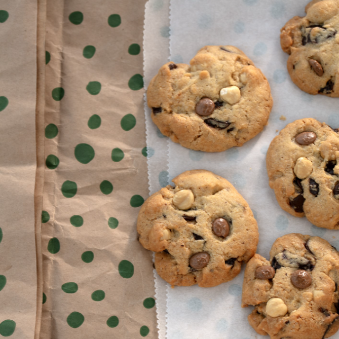 Cookies de tres chocolates, la receta que no falla