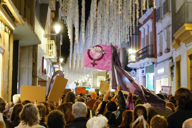 Ángela Claverol: "No nos dejan hablar en la mesa del seguimiento, no nos dejan hablar en ningún sitio"