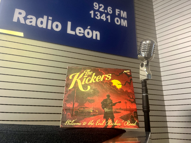 El Ritmo Continúa: The Kickers, emblema del rockabilly leonés, ataca de nuevo con "Welcome to the evil rockin' road"  (26/11/2025)