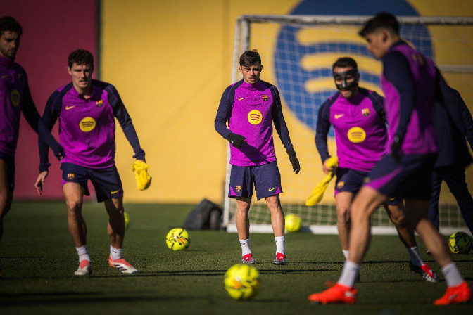 Pedri entrena amb el grup, però Fermín cau dues setmanes