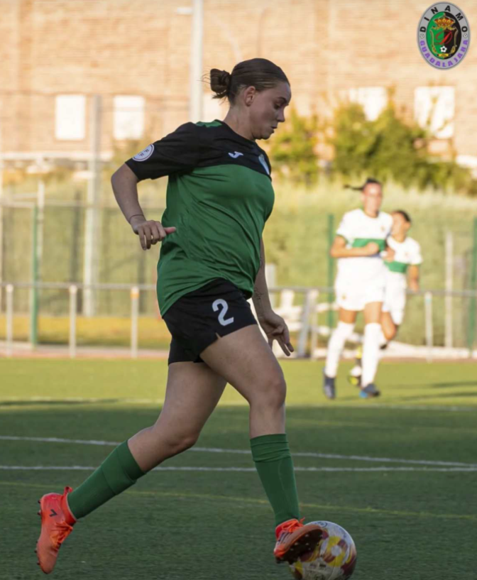 Claudia Rodríguez, capitana del Dinamo: ''En esta categoría la exigencia es superior pero tenemos claro el objetivo de permanencia''