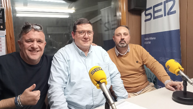 Ginés Leal y varios integrantes de su candidatura a la Junta Central Ginés Leal y varios integrantes de su candidatura a la Junta Central