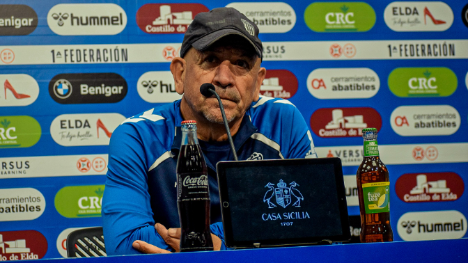 Claudio Barragán, Ent. del Eldense, no se fía del mal momento del Antequera