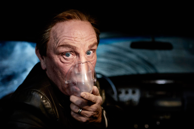 La sustancia que Dennis Hopper propuso en lugar de helio para hacer más inquietante a Frank Booth en ‘Terciopelo azul’