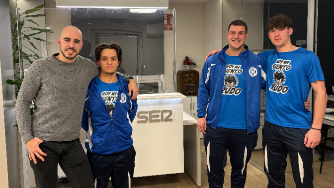 Hockey Línea Aranda: Rudos y soñadores Hockey Línea Aranda: Rudos y soñadores