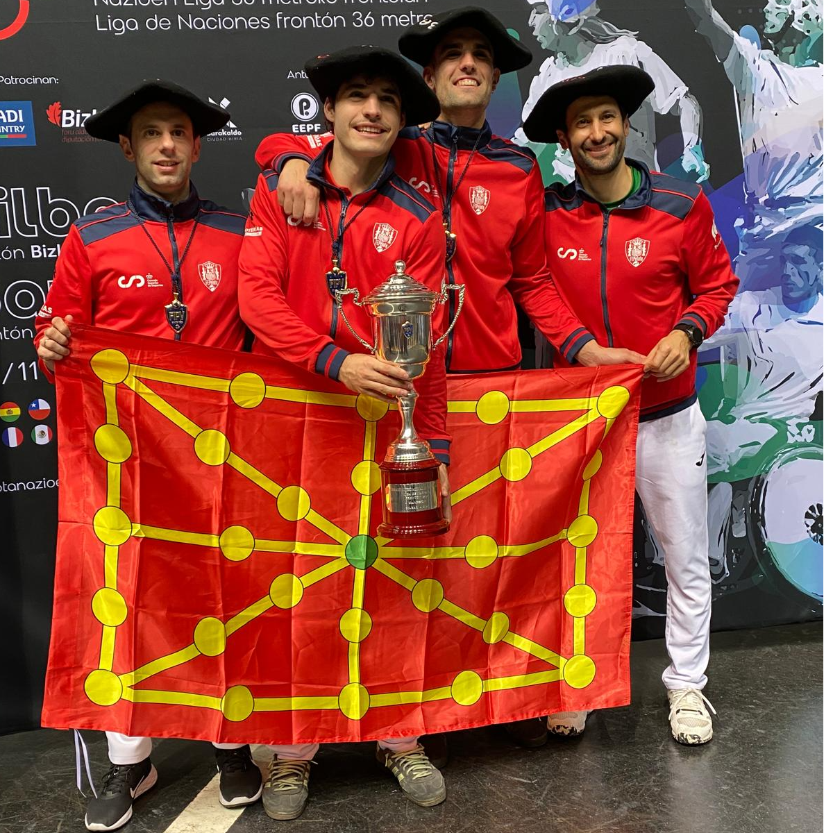 Javi Labiano y Rubén Ayarra, campeones del mundo de paleta cuero en la Basque Pilota Nations League Javi Labiano y Rubén Ayarra, campeones del mundo de paleta cuero en la Basque Pilota Nations League
