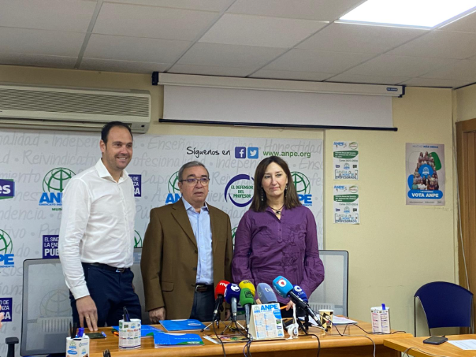 Presentación del Informe del Defensor del Profesor