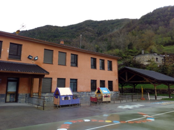 María Castillón, secretaria del AMYPA del CRA de Broto María Castillón, secretaria del AMYPA del CRA de Broto