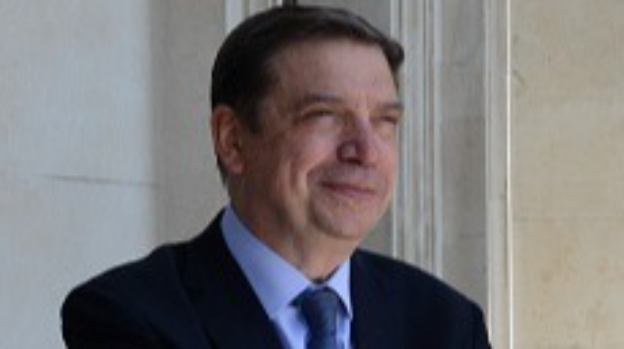 Entrevista con el ministro de Agricultura, Pesca y ALimentación, Luis Planas Entrevista con el ministro de Agricultura, Pesca y ALimentación, Luis Planas