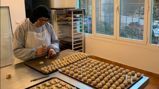 Las Carmelitas Descalzas de Maluenda reciben un Solete por sus pastas y turrones Las Carmelitas Descalzas de Maluenda reciben un Solete por sus pastas y turrones