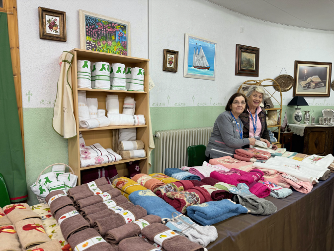 Rosa Tenas - Rastrillo de Manos Unidas en Huesca