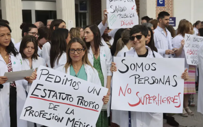 Médicos de La Rioja van a la huelga por sobrecarga laboral y deficiencias en el nuevo Estatuto Marco del personal sanitario