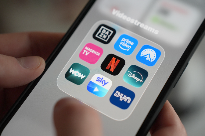 I tu què mires? Amb Mariola Cubells: L'OPA de Paramount, el fracàs de Gran Hermano, la polèmica amb 'Terra Alta'...