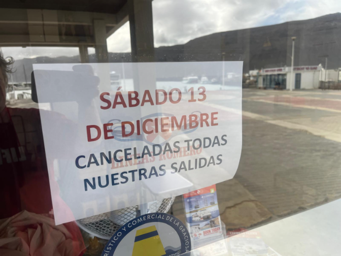 Lanzarote y La Graciosa en alerta: Lluvias, viento y olas que podrían superar los 8 metros Lanzarote y La Graciosa en alerta: Lluvias, viento y olas que podrían superar los 8 metros