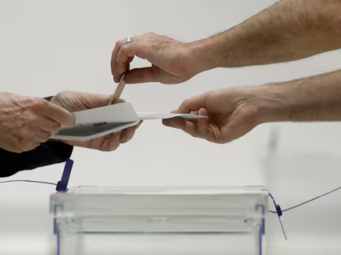 El adelanto electoral en Aragón empuja a los partidos a una carrera contrarreloj - Hora 14 Aragón (14/12/2025) El adelanto electoral en Aragón empuja a los partidos a una carrera contrarreloj - Hora 14 Aragón (14/12/2025)