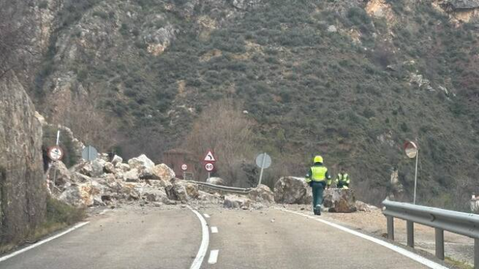 Los afectados por la carretera de Arnedillo crean una plataforma: "No nos informan de nada. Pedimos poder acceder al desvío unas horas al día"