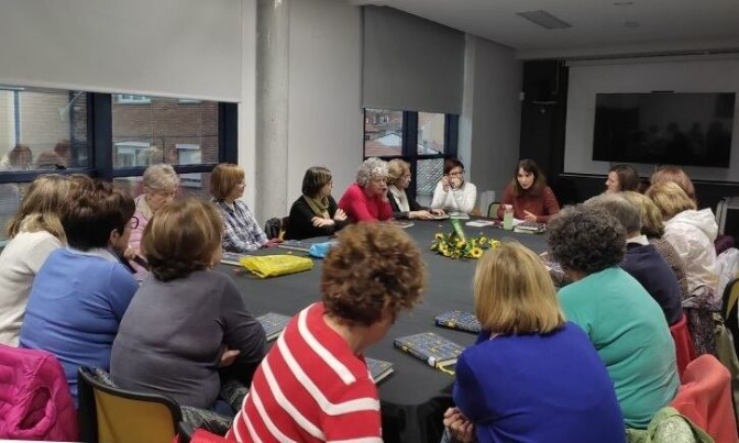 Biblioteca de Peñafiel - 34 cumpleaños Biblioteca de Peñafiel - 34 cumpleaños