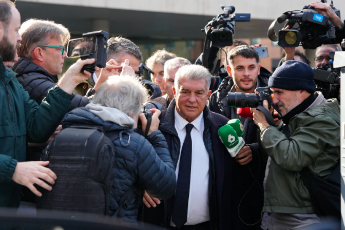 "Comparteixo que el Barça ha estat tractat pitjor que el Madrid per les institucions, però això no disculpa res" "Comparteixo que el Barça ha estat tractat pitjor que el Madrid per les institucions, però això no disculpa res"