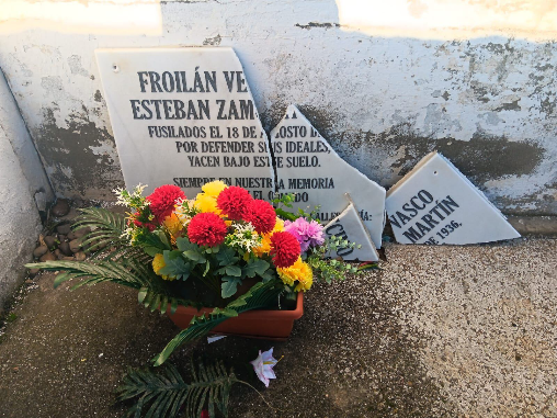 El Foro Por la Memoria de Zamora inicia acciones legales contra el alcalde de Castrogonzalo por la destrucción del memorial a las víctimas del franquismo