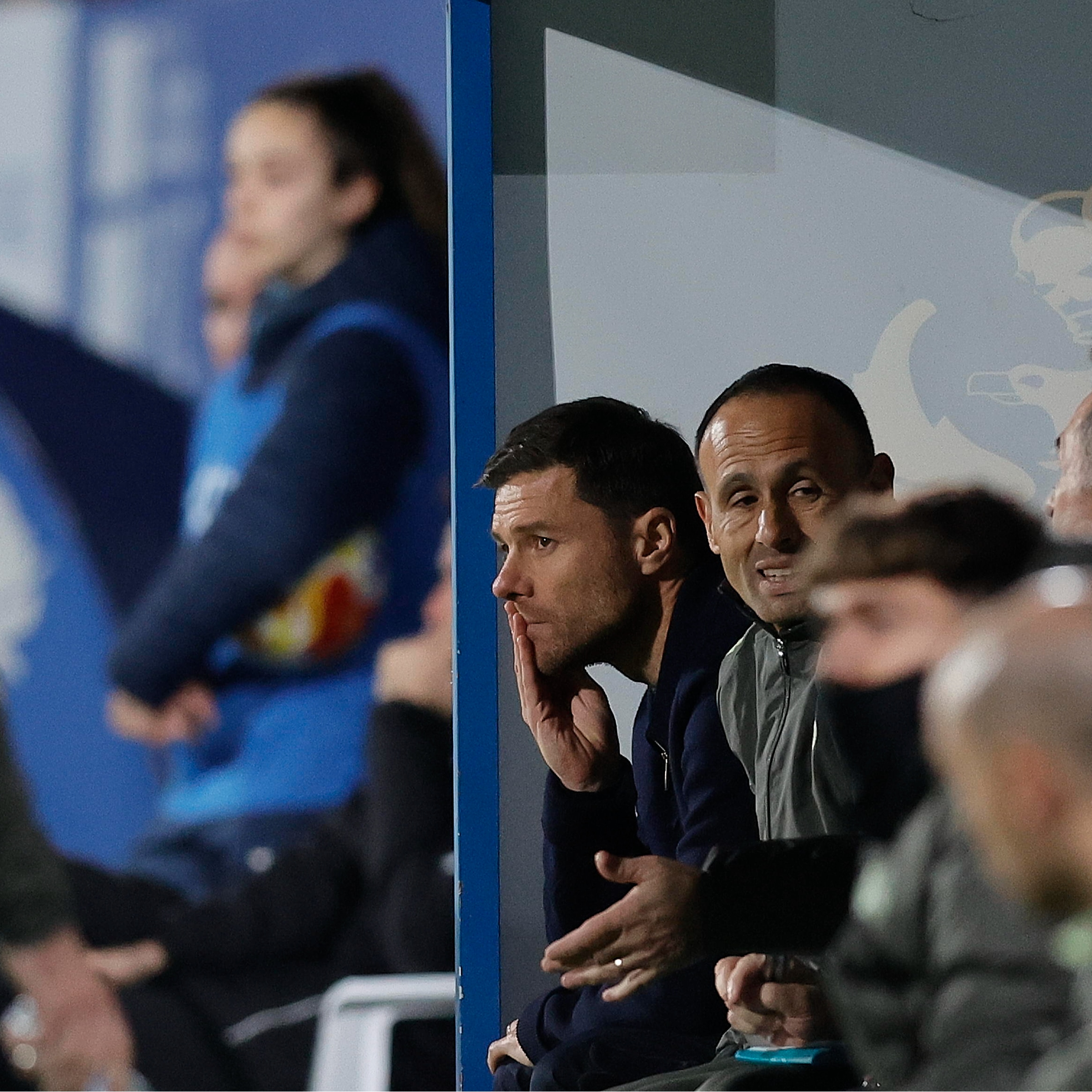 El Sanedrín | El factor que puede explicar la continuidad de Xabi en el Real Madrid: "Sabe que está ahí porque aun no hay reemplazo" El Sanedrín | El factor que puede explicar la continuidad de Xabi en el Real Madrid: "Sabe que está ahí porque aun no hay reemplazo"