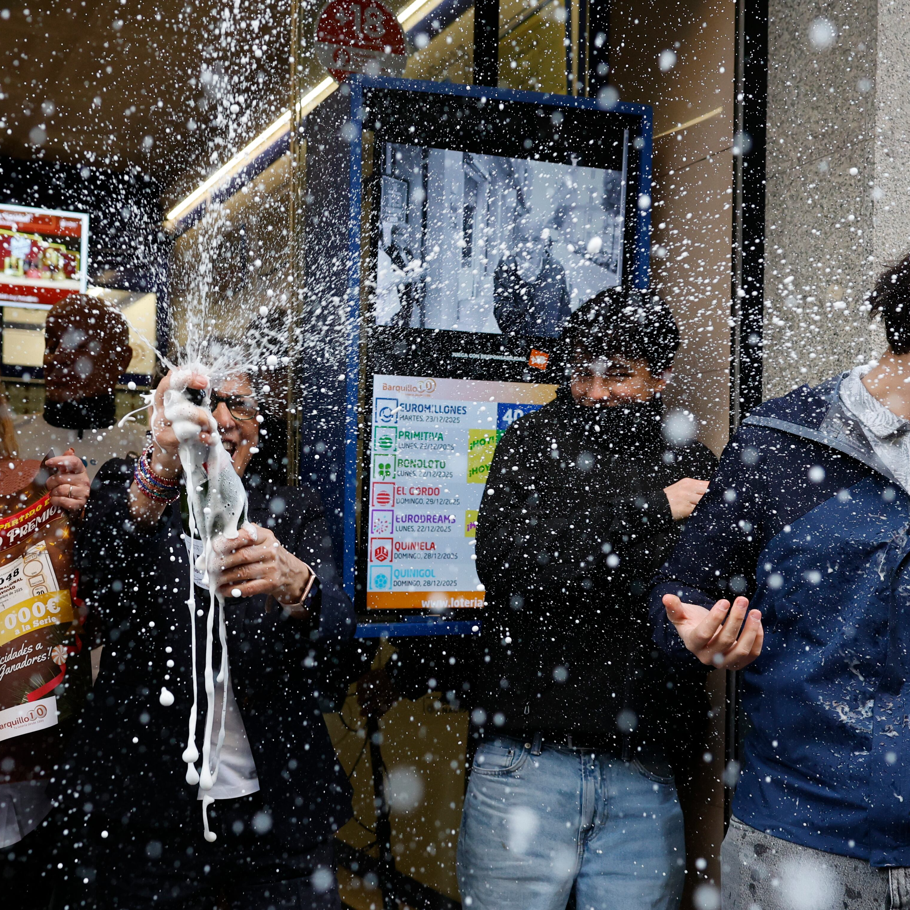 "Te guardo un décimo, como todos los años": le ofrecen dos veces el mismo número de la Lotería por una buena causa... y se lleva 800.000 euros