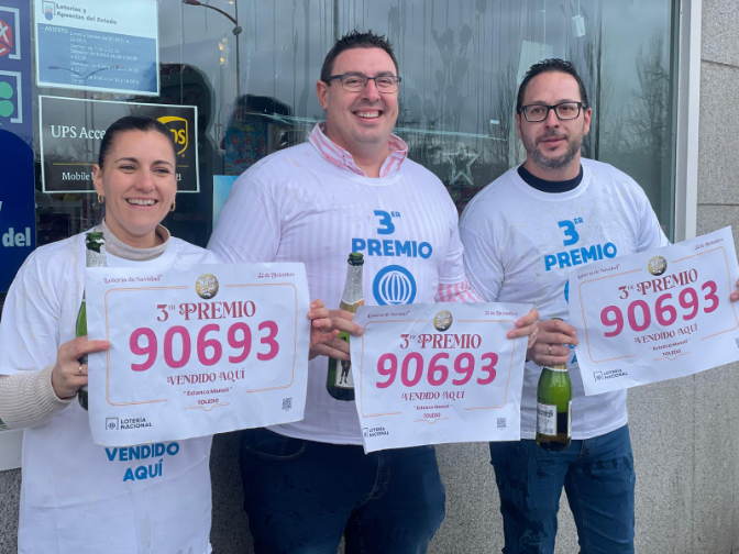 El concejal de Festejos de Toledo reparte 50.000 euros con el Tercer Premio de la Lotería de Navidad