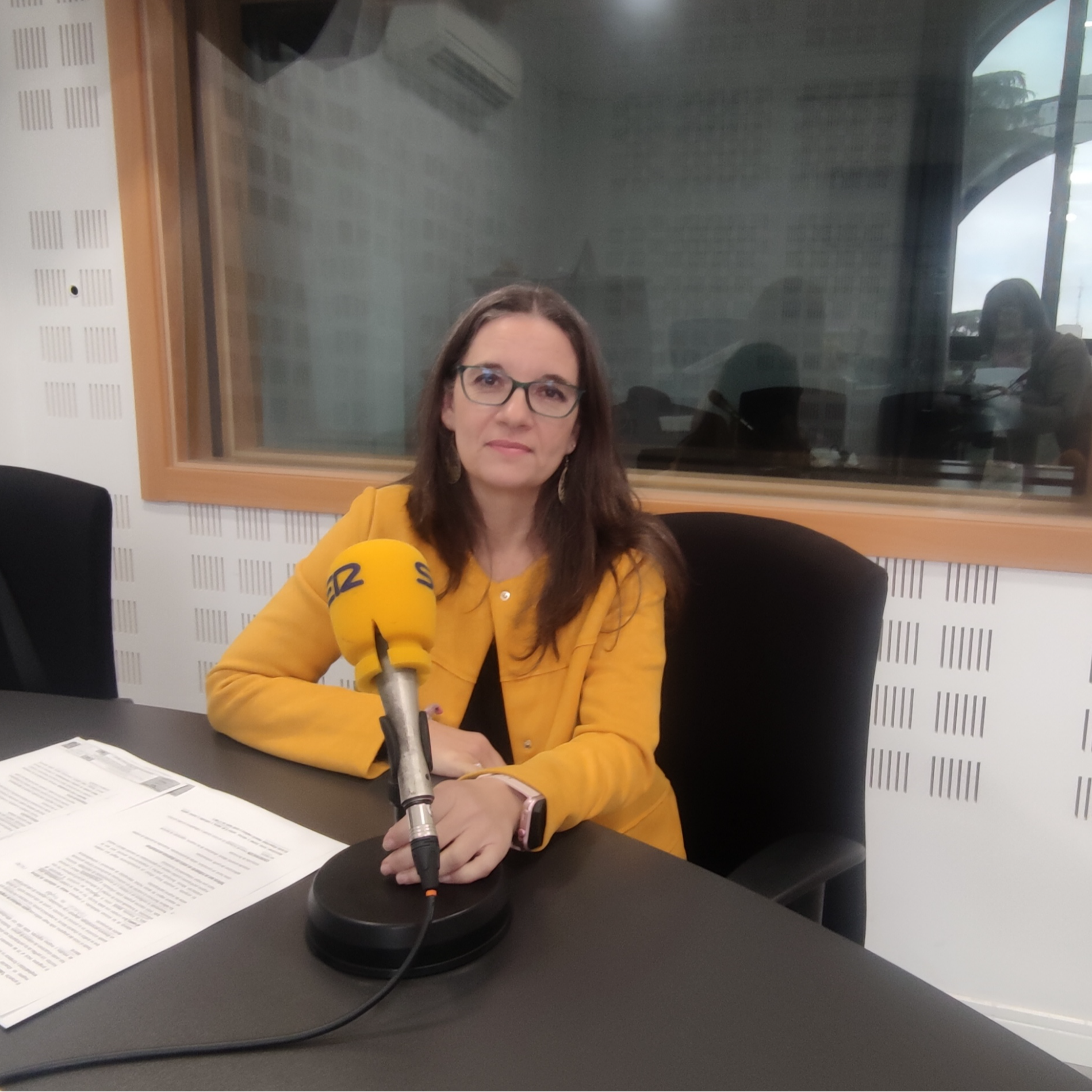 Entrevista con Raquel López, concejala de Feminismo, sobre un programa dirigido a la integración laboral de las mujeres vulnerable.