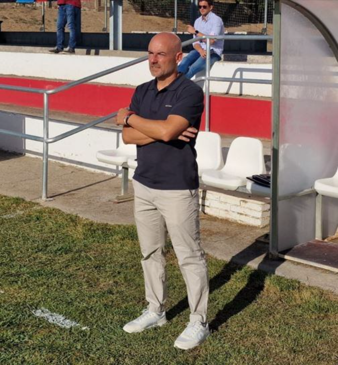 Dani Martínez es optimista con la UD Barbastro