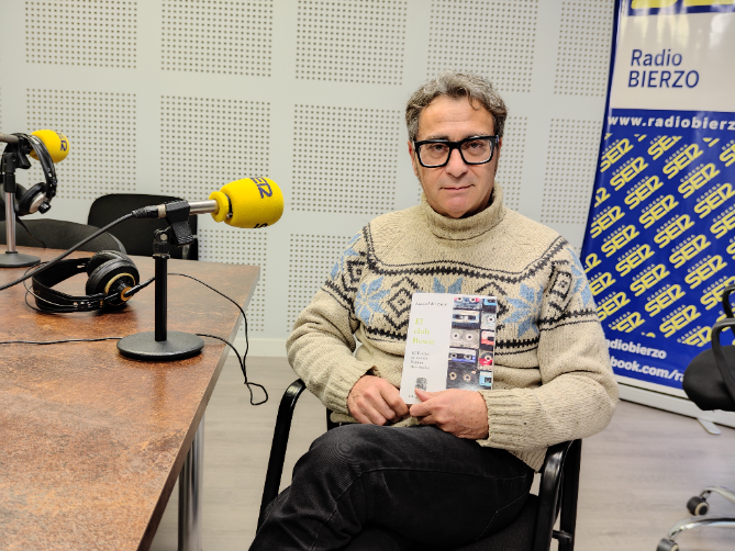 Samuel del Estal presenta 'El club Bowie', la historia de un adolescente que busca su lugar en el mundo