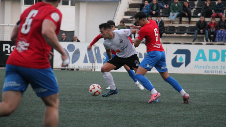 Imagen de Previa del partido ante el CD Utiel de Roberto Bas, entrenador del Ontinyent 1931