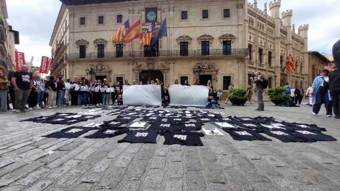 Imagen de Canción reivindicativa de las educadoras 0-3 años dirigida al alcalde de Palma, Jaime Martínez