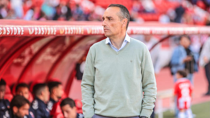 Imagen de José Luis Oltra, Ent. del Eldense, antes de recibir al Málaga
