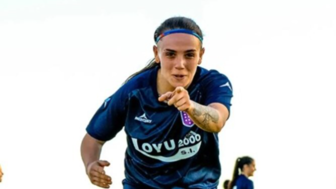 Imagen de Día Internacional del Fútbol Femenino: Una radiografía de la actualidad con la medinense Rocío Pisador