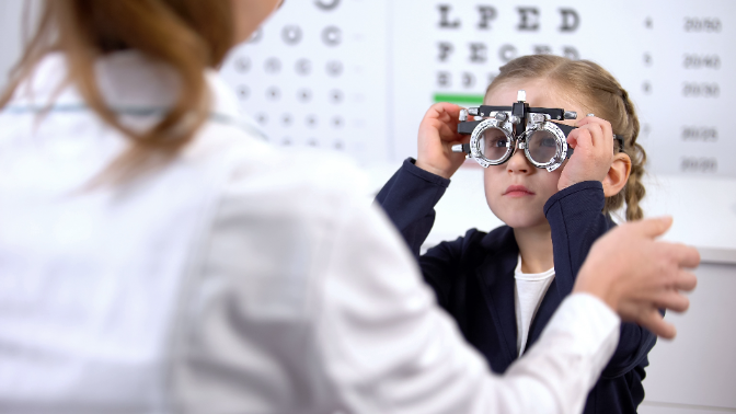 Imagen de Entrevista con Elena Madorrán, óptica optometrista de Ramón Óptica