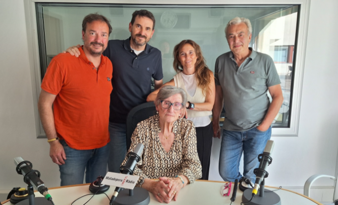 Imagen de Maria Glòria Farrés, 75 anys a les ones: 