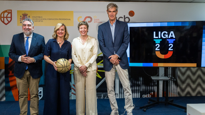 Imagen de La Lliga U, la nova competició sub-22 per evitar la fuga de joves talents