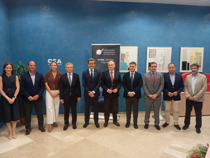Imagen de Antonio Lasaga Rodríguez, de Airbus y Rocío Blanco consejera de Empleo