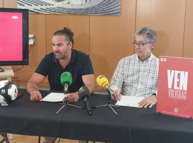 Imagen de Néstor Oliva habla de la campaña de abonados del Bada Huesca