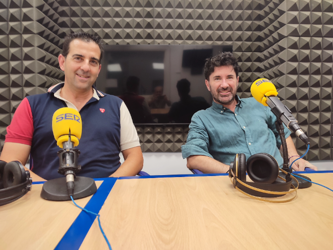 Imagen de Levantamos la persiana -- Estéreo Ingenieros, Gabriel Carvajal y Marcos Lara