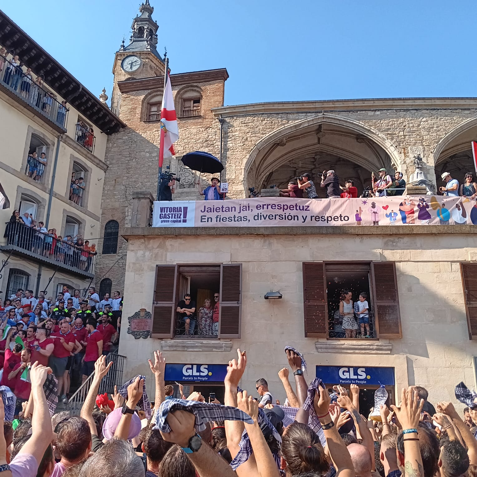 Imagen de Bajada de Celedon 2025