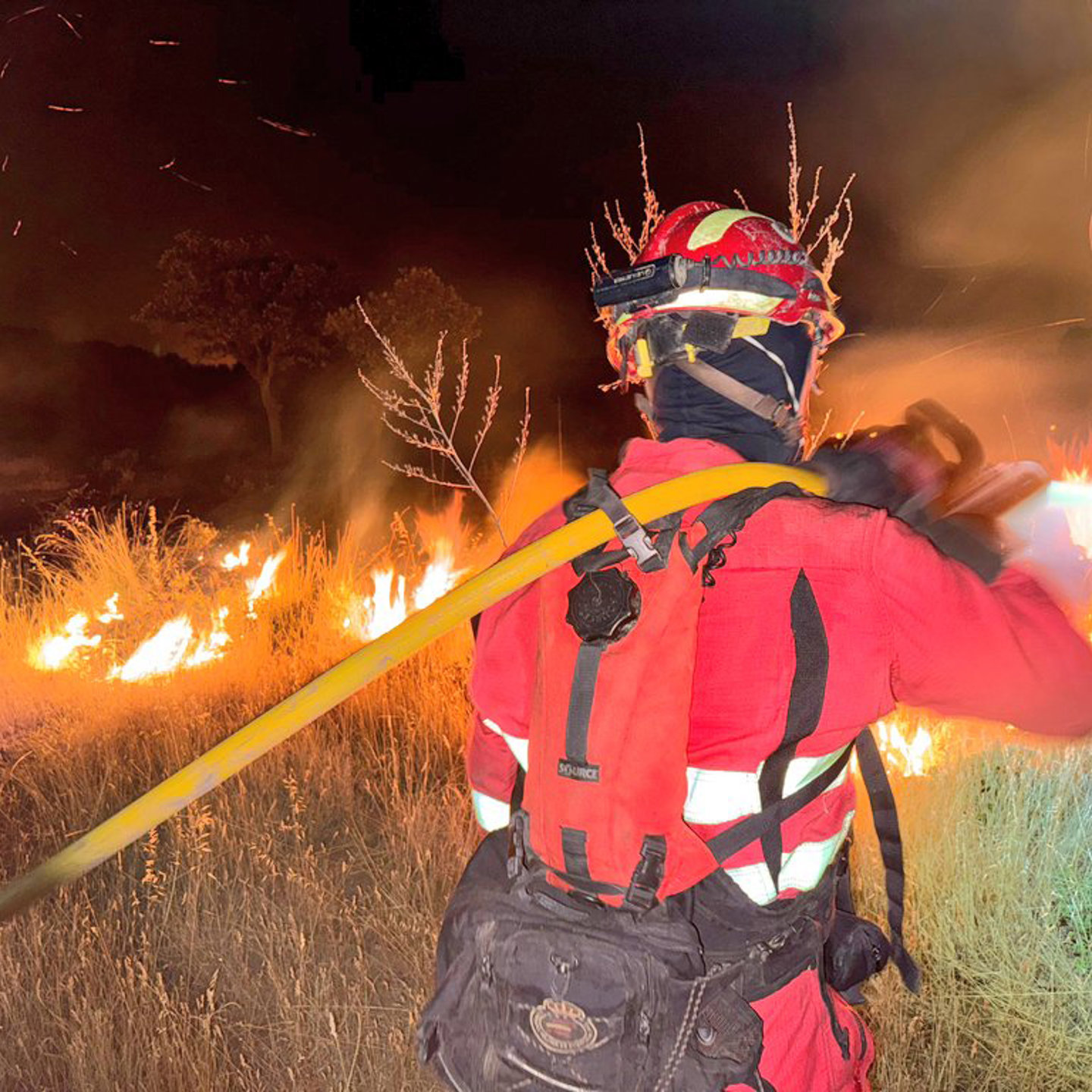 Imagen de La contratación privada de bomberos en Castilla y León contrasta con un modelo mayoritariamente público en España