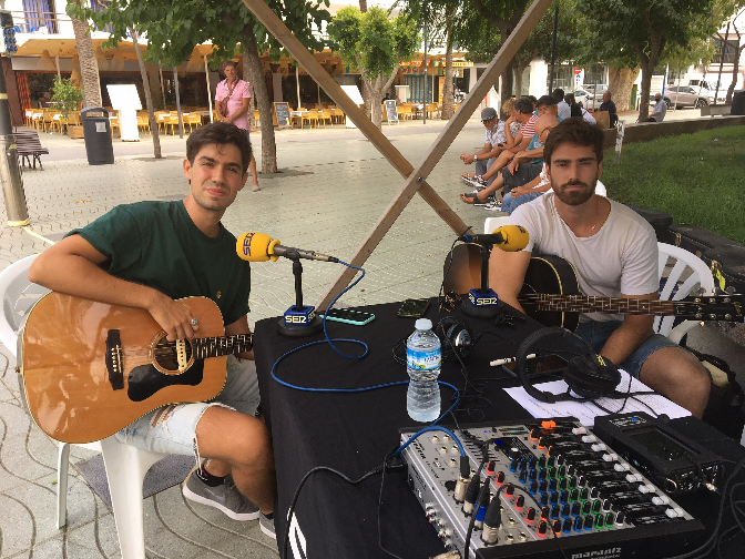 Imagen de Lemot e Irene Ponce pondrán ritmo al día grande de las fiestas de Sant Bartomeu