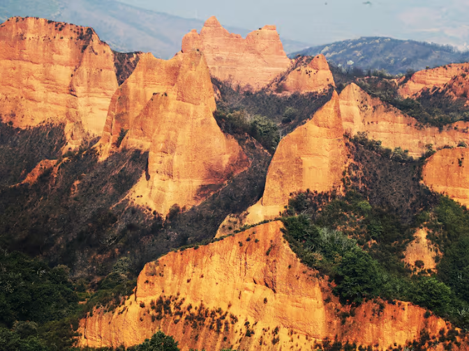 "Recuperar el entorno de Las Médulas tardará unos 60 años": ¿Cómo se evalúan los daños de los incendios?