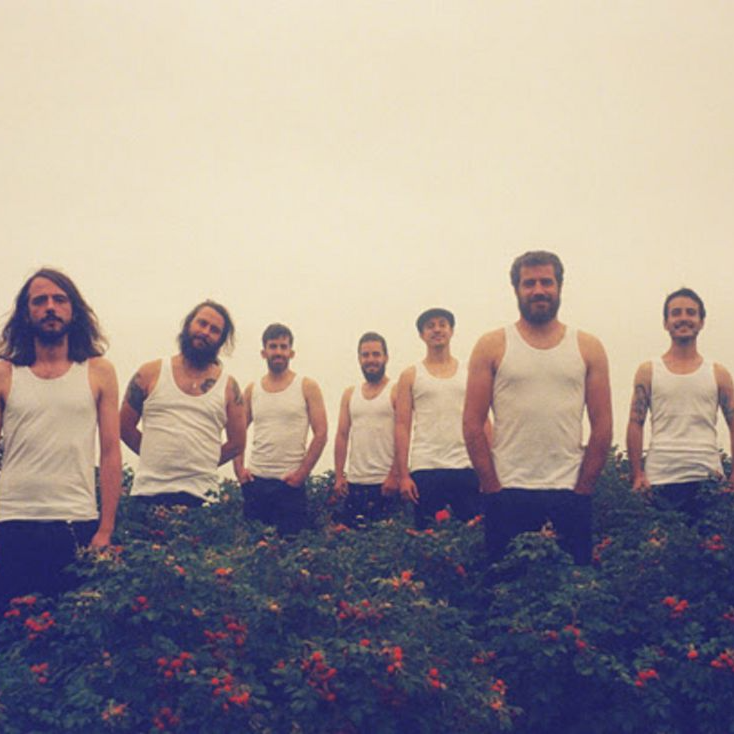 El Faro | David Ruiz, de La M.O.D.A: "Llevamos siempre la camiseta de tirantes blanca para mostrarnos como un todo, es una declaración de intenciones"