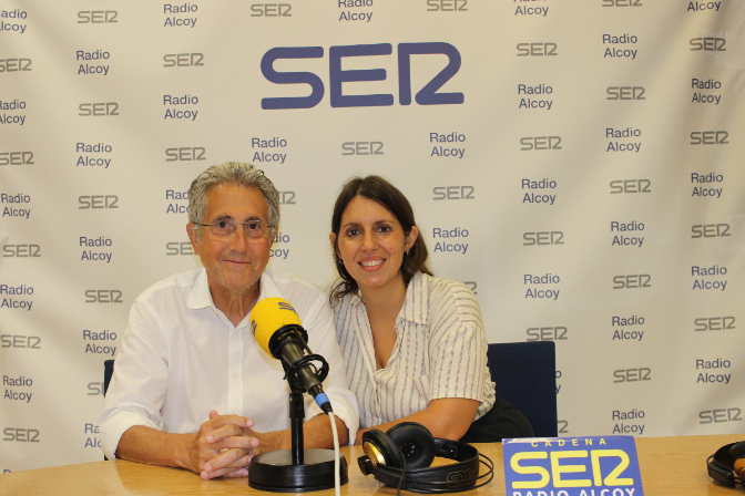 Imagen de Entrevista a Pep Jordá, secretari-patró de Fundación Mutua Levante i Diana Martínez, mare d'una xiqueta amb càncer i reben el suport d'ASPANION_Mural solidari participatiu a Alcoi